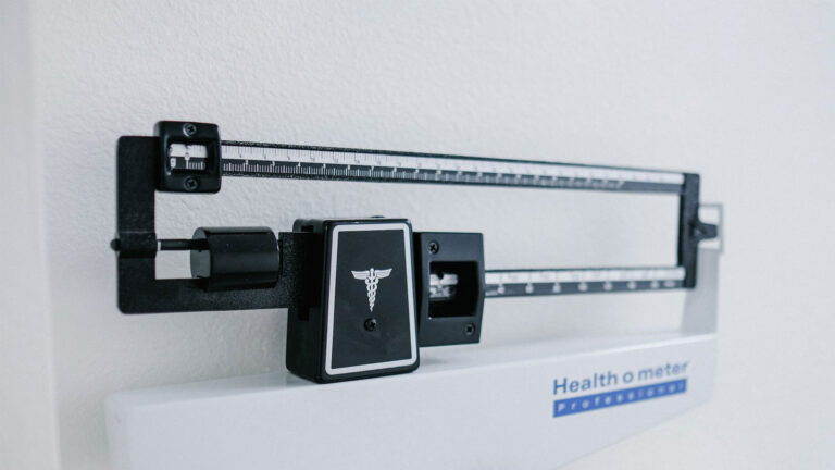 Pérdida de peso sostenible - Estratagias para perder peso con respaldo científico