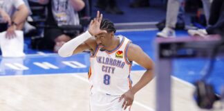 Oklahoma City Thunder se puso a un paso del título en la NBA Oklahoma City Thunder se puso a un paso del título en la NBA