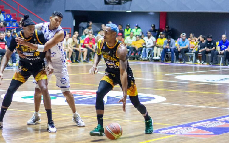 gaiteros del zulia trotamundos