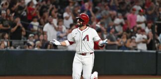 Eugenio Suárez: ¡Jugador de la Semana por cuarta vez en la temporada! Eugenio Suárez: ¡Jugador de la Semana por cuarta vez en la temporada!