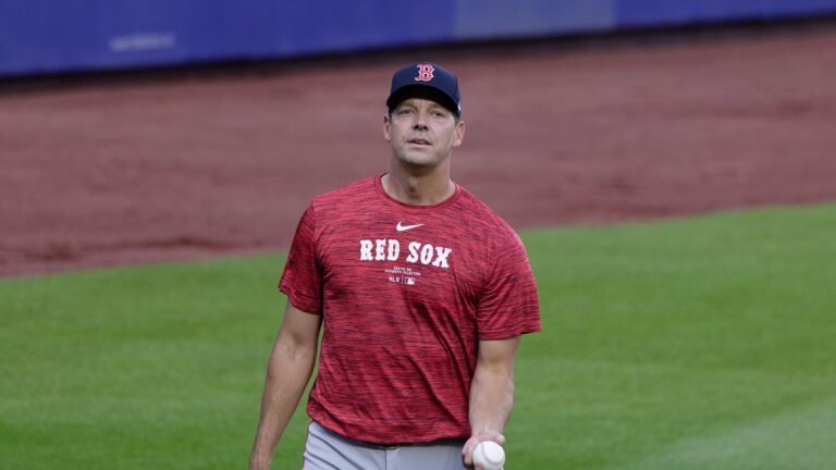 Rich Hill abrirá hoy por Kansas City: será su equipo 14 en las Grandes Ligas (+detalles)