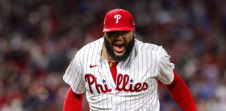 Lanzador venezolano José Alvarado regresa tras cumplir suspensión de 80 juegos Lanzador venezolano José Alvarado regresa tras cumplir suspensión de 80 juegos