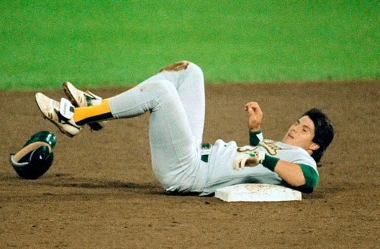 Tal día como hoy: José Canseco se convirtió en el primer 40-40 de la historia de la MLB