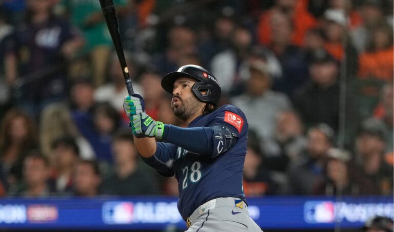 Juego 3 de la SDLA: Seattle a un triunfo de la Serie de Campeonato de la Liga Americana