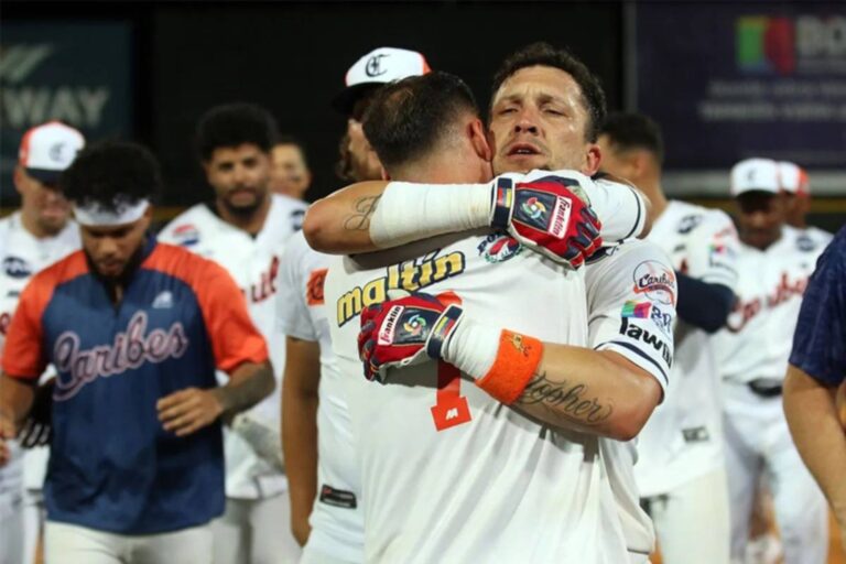 Caribes derrotó a Bravos en Puerto La Cruz y tiene el mejor récord como local de la LVBP