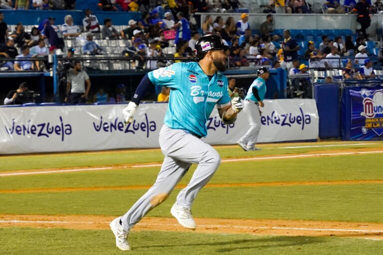 Breyvic Valera guió la victoria de Bravos de Margarita ante Magallanes