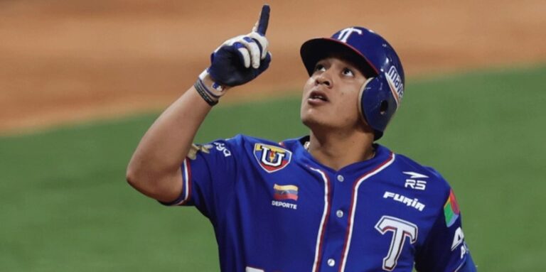 ¿Quién ganó en el festival de batazos entre Tiburones y Caribes?