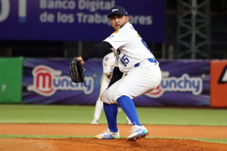 Tigres de Aragua derrotó a Leones del Caracas en un juego recortado por la lluvia