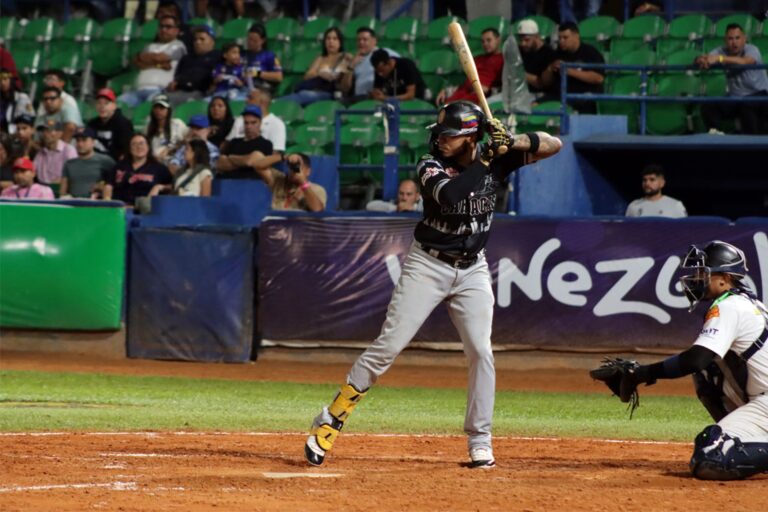 Leones del Caracas venció a Tigres de Aragua en Maracay (+detalles)
