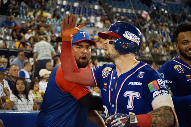 LVBP: Magallanes no pudo ante La Guaira en el José Bernardo Pérez