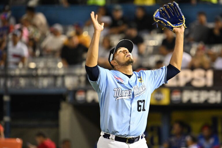 Magallanes propinó una blanqueada a La Guaira en el debut de Yasiel Puig