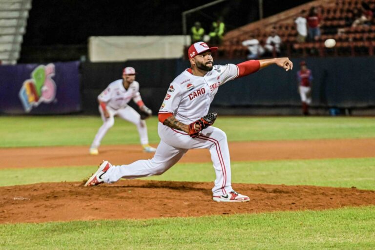 El relevo de Cardenales se derrumbó ante los Tiburones en Barquisimeto (+detalles)