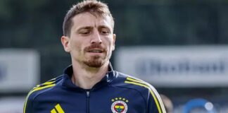 Turquía: Allanaron la casa del capitán del Fenerbahçe por esta razón Turquía: Allanaron la casa del capitán del Fenerbahçe por esta razón