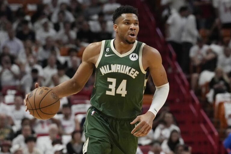 ¿Corre peligro la continuidad de Giannis Antetokounmpo con los Bucks de Milwaukee?