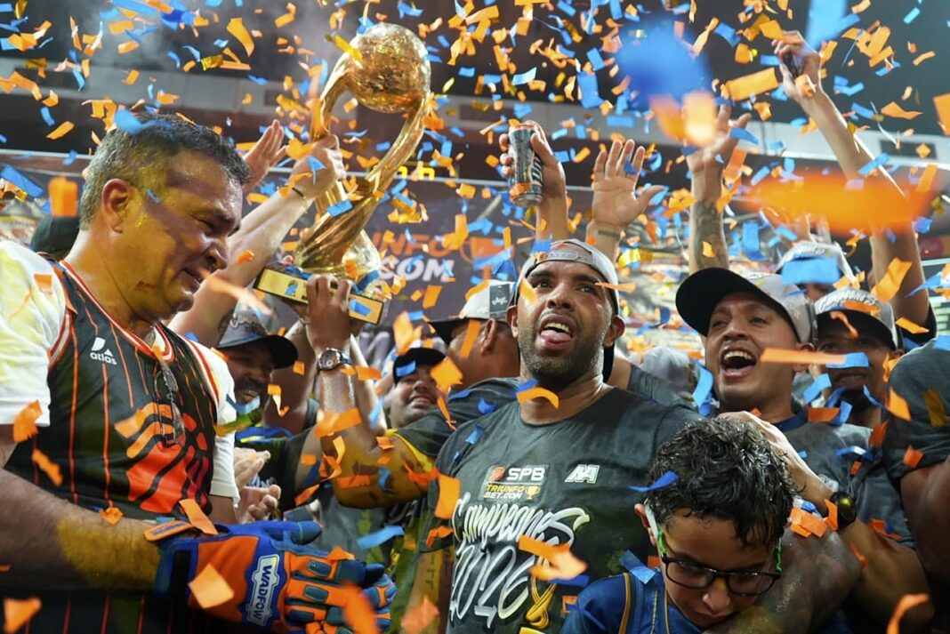 Marinos Campeón SPB - Goal line