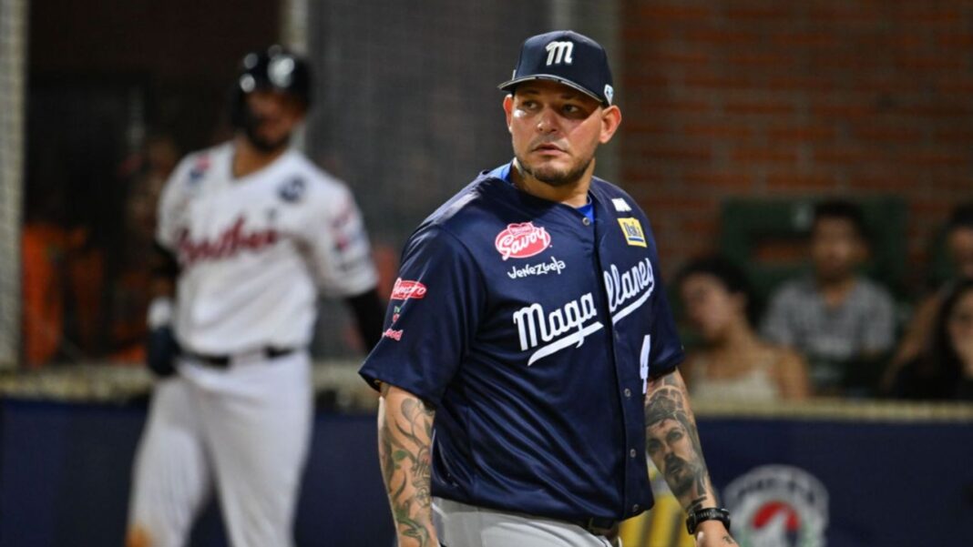 Yadier - Molina - Ayuda - Humanitaria - Goal Line